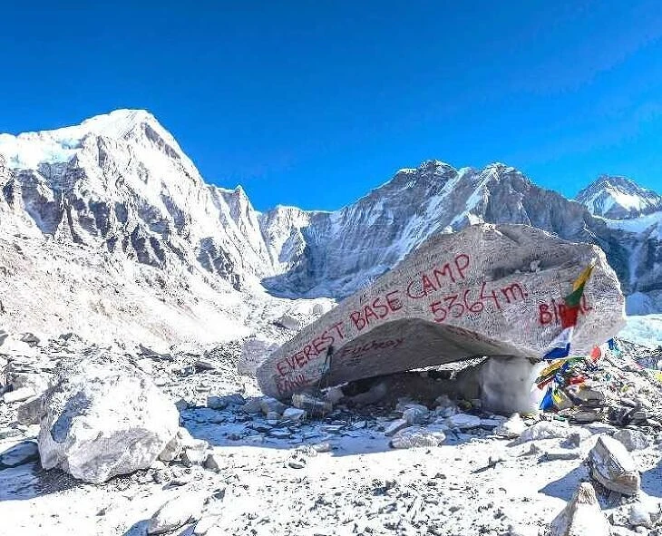 There is a chance for Nellore students to climb Everest!