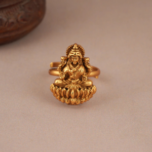 Temple Design Ring