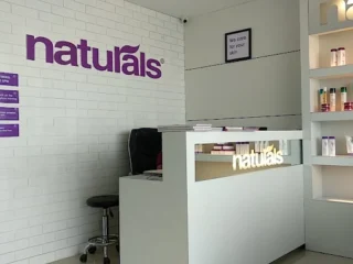 naturals salon 2